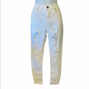 Bullhead white distressed high rise skinniest jeans